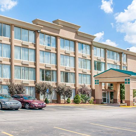 Quality Inn & Suites Lafayette I-65 Eksteriør billede