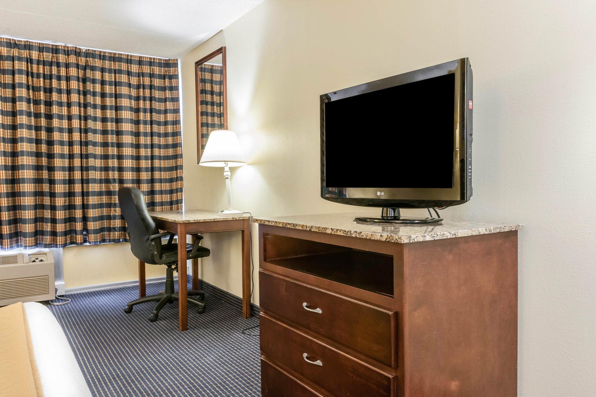 Quality Inn & Suites Lafayette I-65 Eksteriør billede