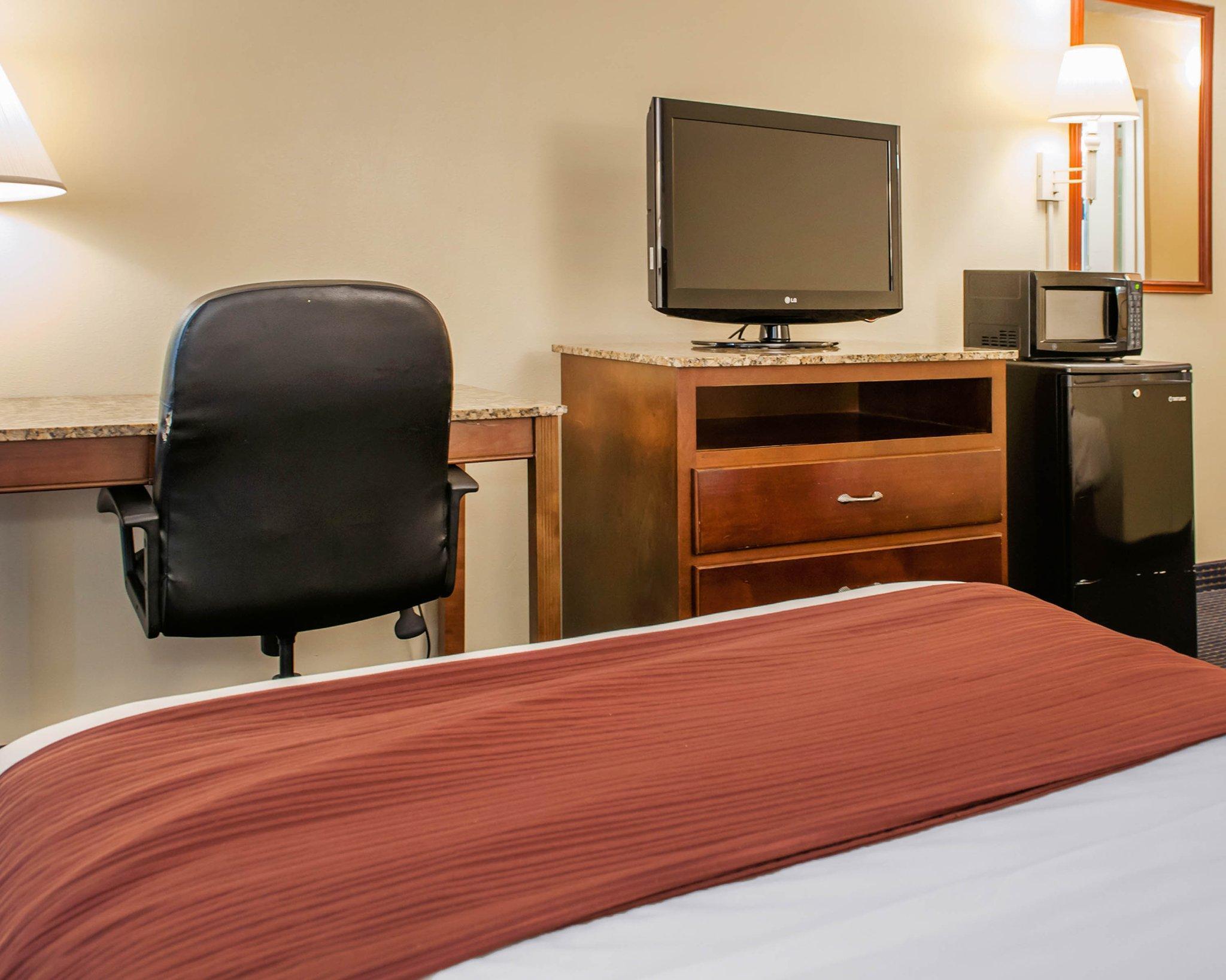 Quality Inn & Suites Lafayette I-65 Eksteriør billede
